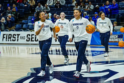 Video: Geno Auriemma's UConn stars Azzi Fudd and KK Arnold bust out dance moves in their latest TikTok