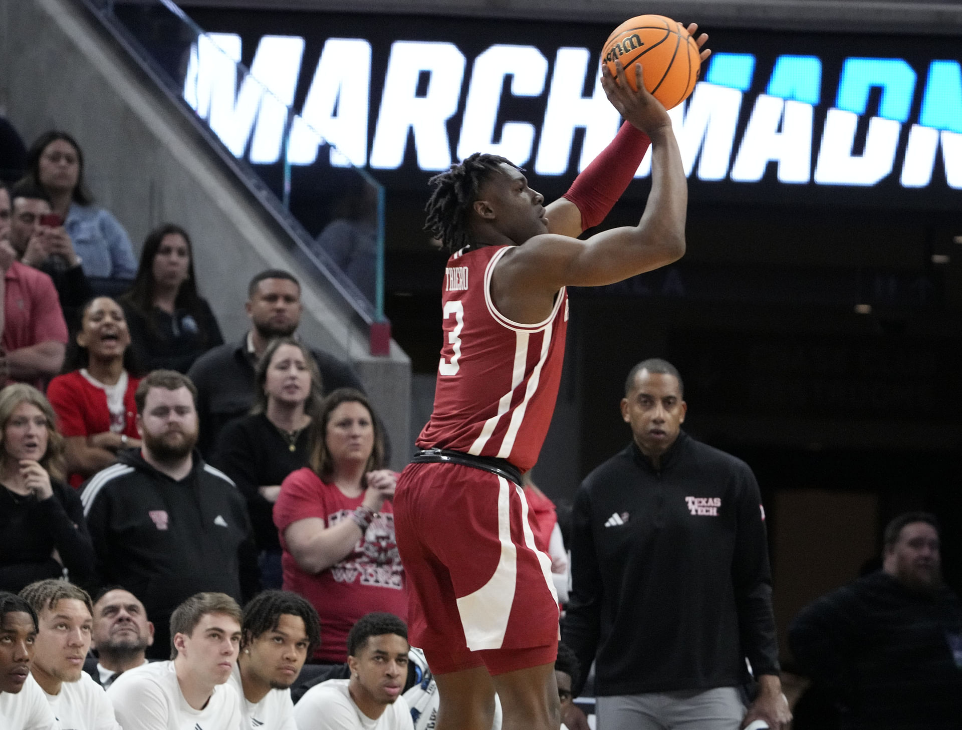 NCAA Basketball: NCAA Tournament West Regional-Arkansas at Texas Tech - Source: Imagn