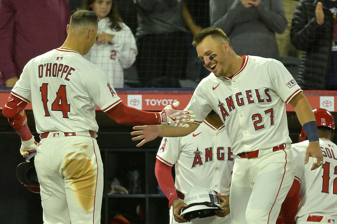 Mike Trout gives his honest take on Angels rising star Logan O'Hoppe