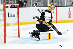 Blockbuster Oilers-Bruins mock trade involving Jeremy Swayman receives NHL Twitter's complete disapproval - "Very bad for Boston"