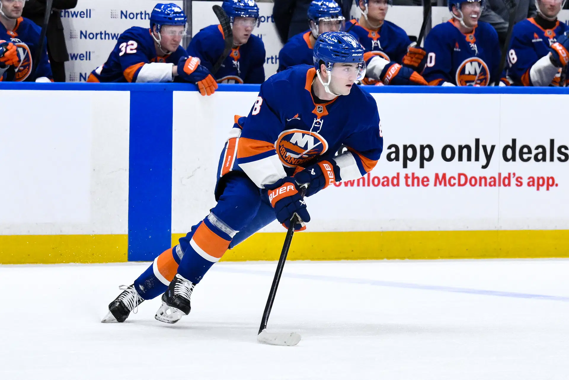NHL: Washington Capitals at New York Islanders - Source: Imagn
