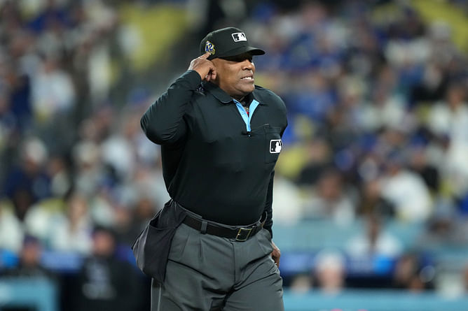 "This is atrocious, ruining baseball" - Fans furious after Dodgers vs Padres clash sees error-filled umpire performance from Laz Diaz