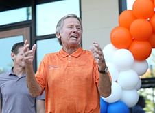 "They never did that" - Ex-Gators HC brags about major achievement Nick Saban-led Alabama never managed to do