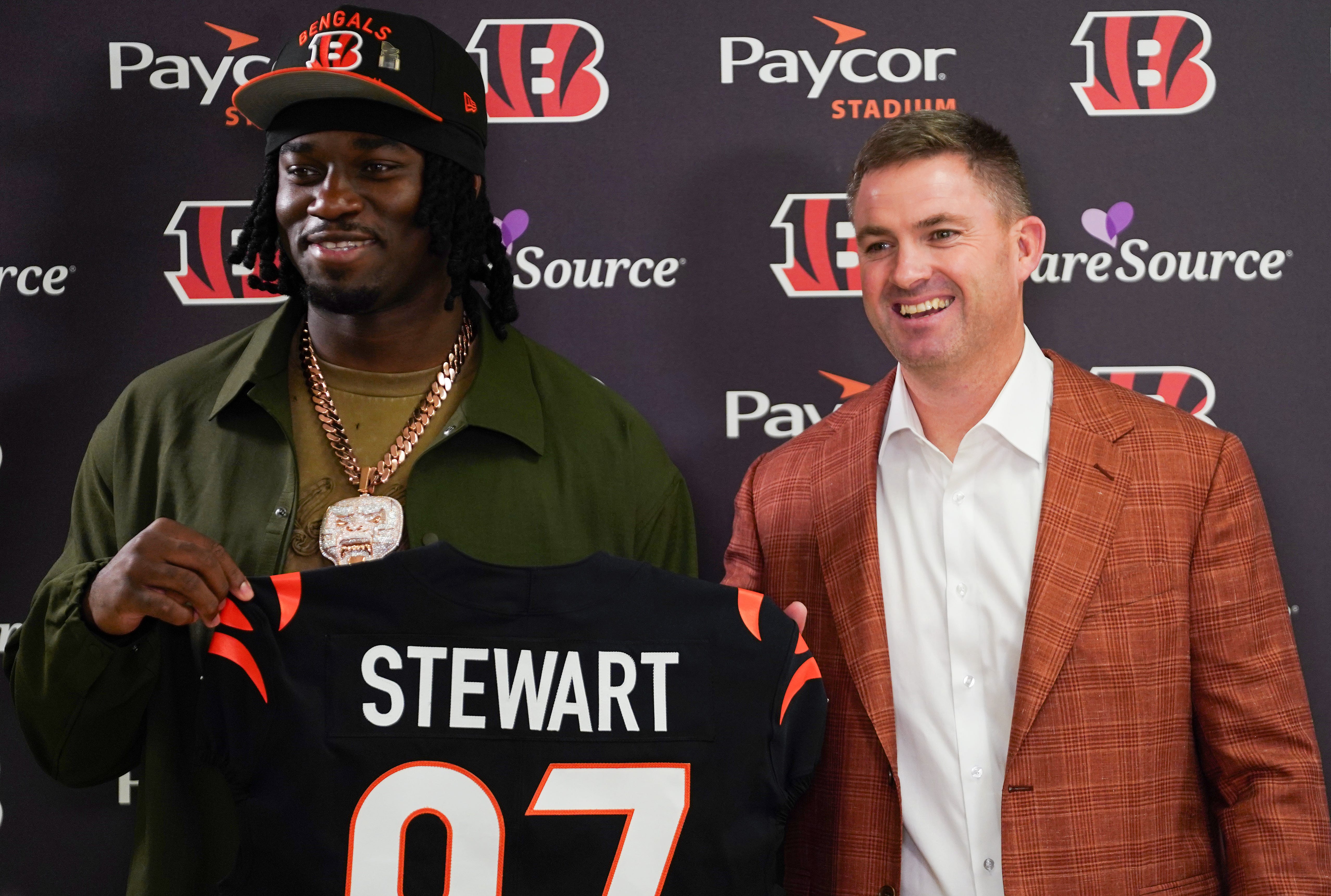 “That’s his prerogative” - HC Zac Taylor addresses Shemar Stewart’s surprise departure from Bengals minicamp amid contract standoff
