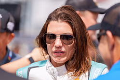 "I thought that I was a lot better than I am”: Katherine Legge not bowing down from NASCAR challenge despite turbulent start