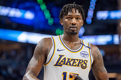 "Doesn’t want to stay with Luka" - Fans react to Dorian Finney-Smith reportedly declining $15.3 million option to enter free agency