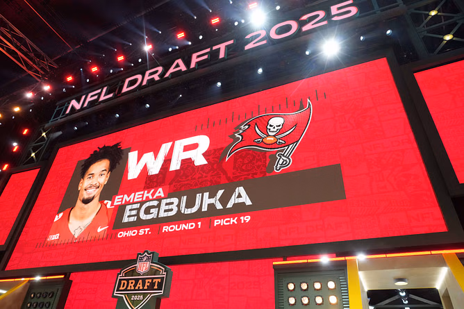 Mike Evans compares rookie Emeka Egbuka to Bucs’ $66,000,000 star WR during minicamp