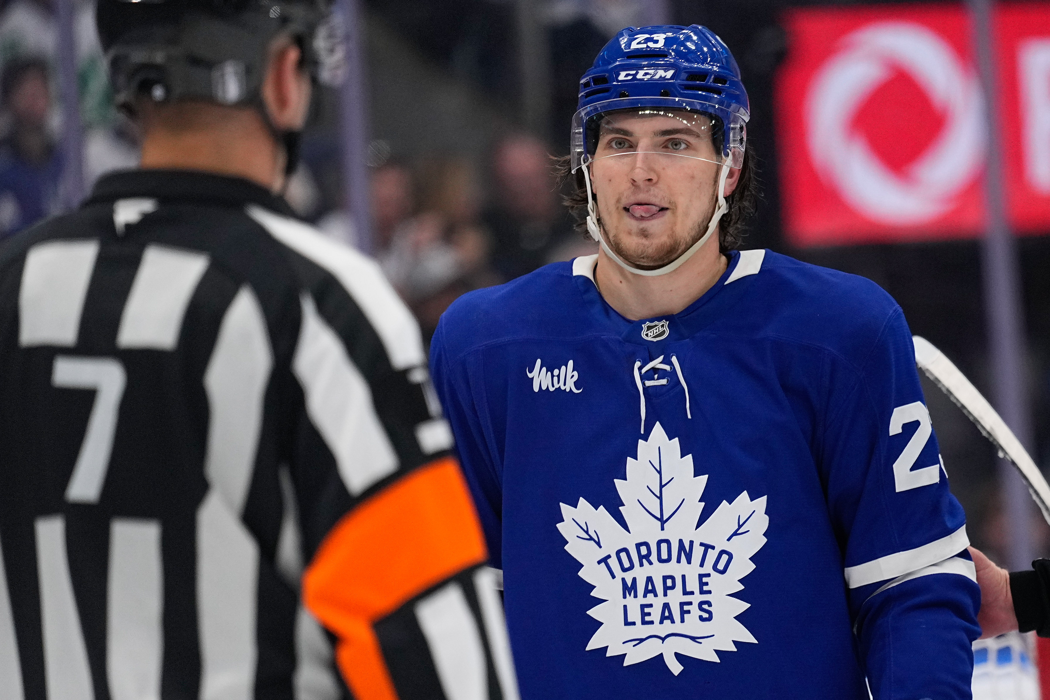 Craig Button shockingly compares Matthew Knies-Leafs situation to Matthew Tkachuk’s failed Flames contract