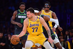 WATCH: Luka Doncic seemingly sharpens his padel skills as he relaxes in hometown
