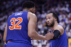 "We're all banged up" - Jalen Brunson lauds Karl-Anthony Towns for gutting it out on Knicks despite knee injury