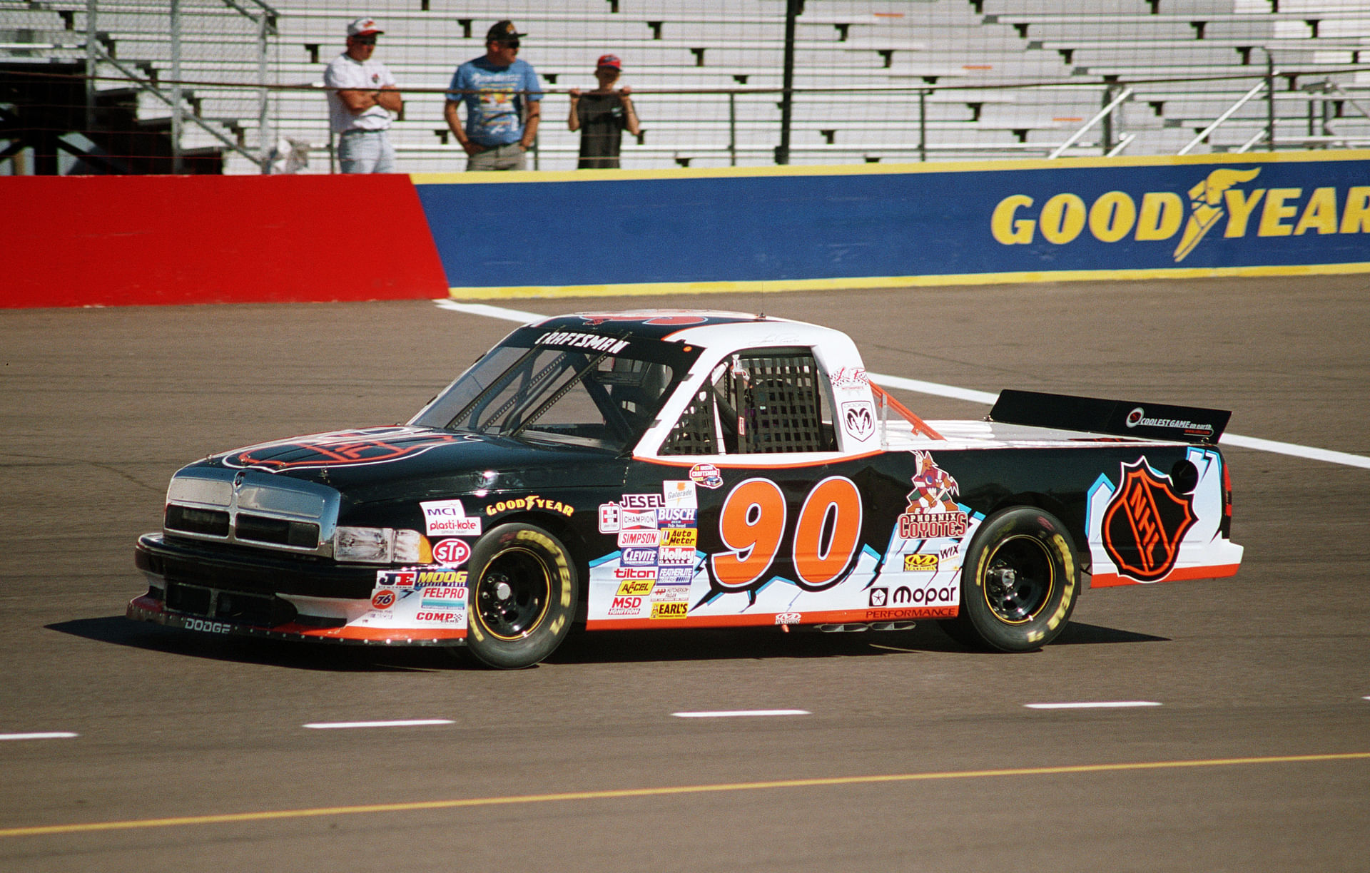NASCAR Trucks: GM Goodwrench/Delco 300 - Source: Imagn