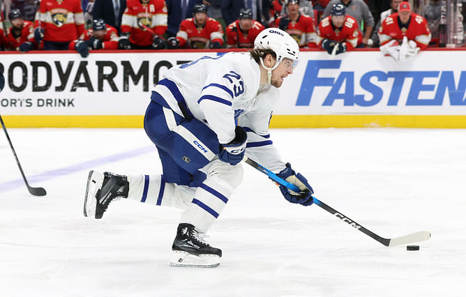 NHL insider drops concerning update on Matthew Knies’ future with Maple Leafs, quotes possible contract figure
