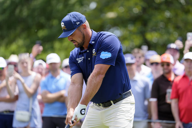 WATCH: Bryson DeChambeau pulls off insane chip from the rough at LIV Golf Virginia