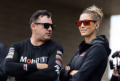 Leah Pruett gets her wish as Tony Stewart Racing rolls out test day opportunity amid hiatus
