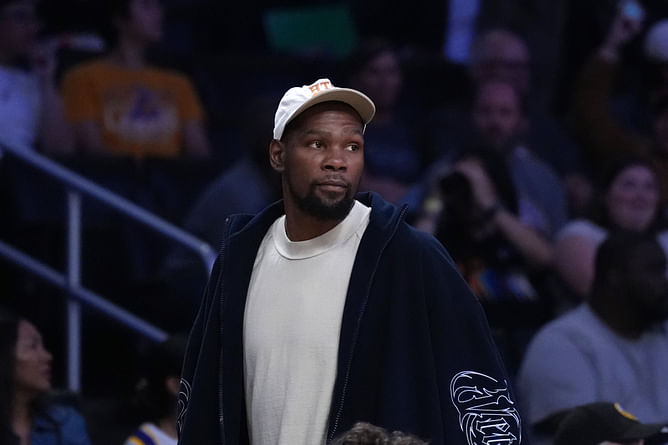 San Antonio takes alternate route in Kevin Durant sweepstakes