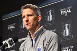 Oilers HC Kris Knoblauch hints at mysterious lineup changes after ugly Game 3 loss to Panthers