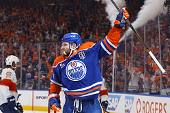 "DRAISAITL>BARKOV": Oilers Nation rejoices as Leon Draisaitl secures Game 1 win for Edmonton in OT