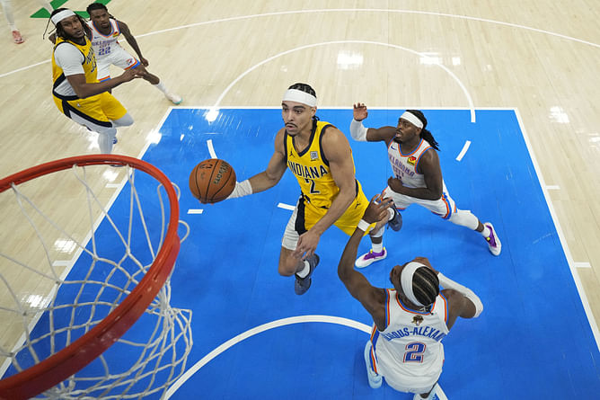 "His fav pg cooked him 1v1": Fans revisit Shai Gilgeous-Alexander’s high praise for Andrew Nembhard after Pacers go up 1-0 in NBA Finals