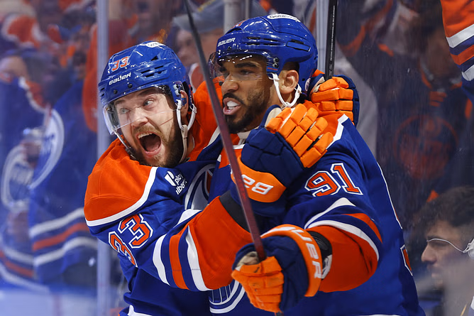 NHL Rumors: Evander Kane, $8,000,000 winger to hit trade market soon as Oilers eye additional salary cap space