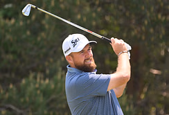 How did Shane Lowry perform in Round 4 of the RBC Canadian Open 2025?