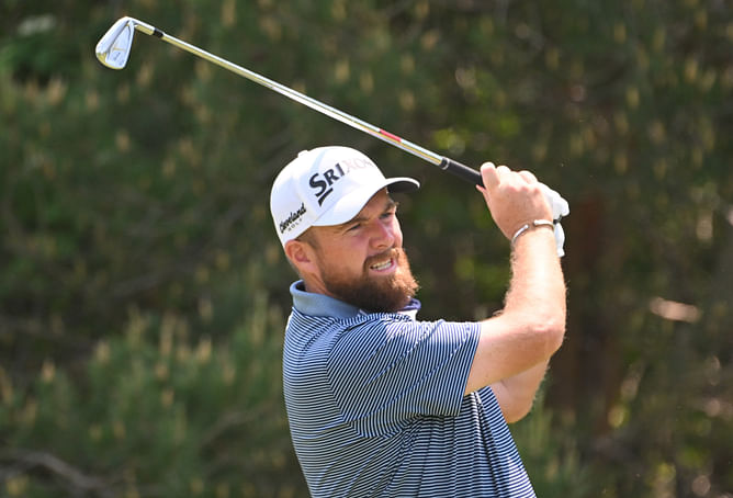 How did Shane Lowry perform in Round 4 of the RBC Canadian Open 2025?