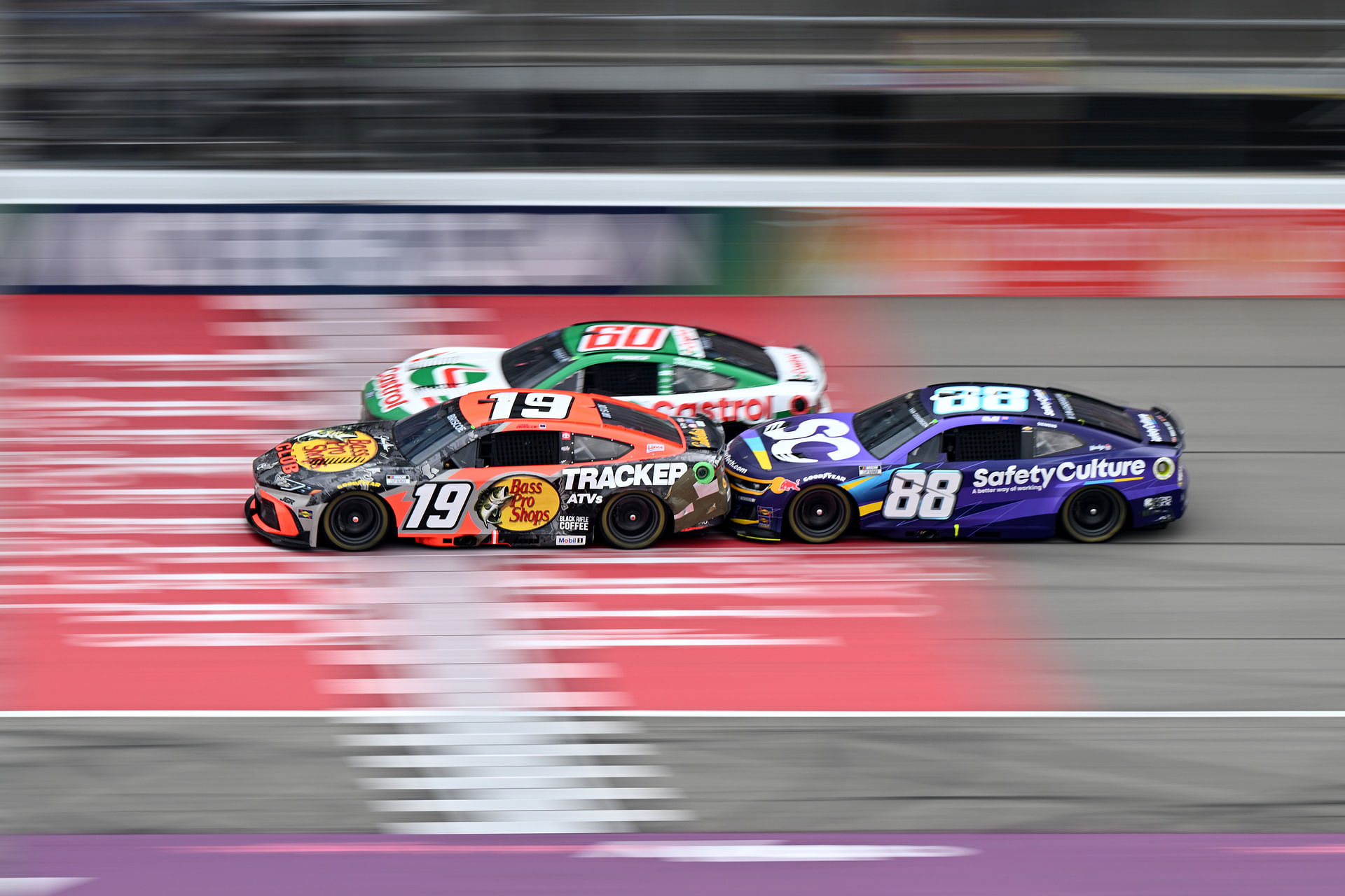 NASCAR: NASCAR Cup Series Race at Michigan - Source: Imagn
