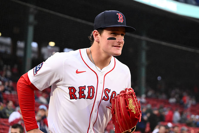 Red Sox prospect Roman Anthony has disastrous start to MLB life with costly error on debut