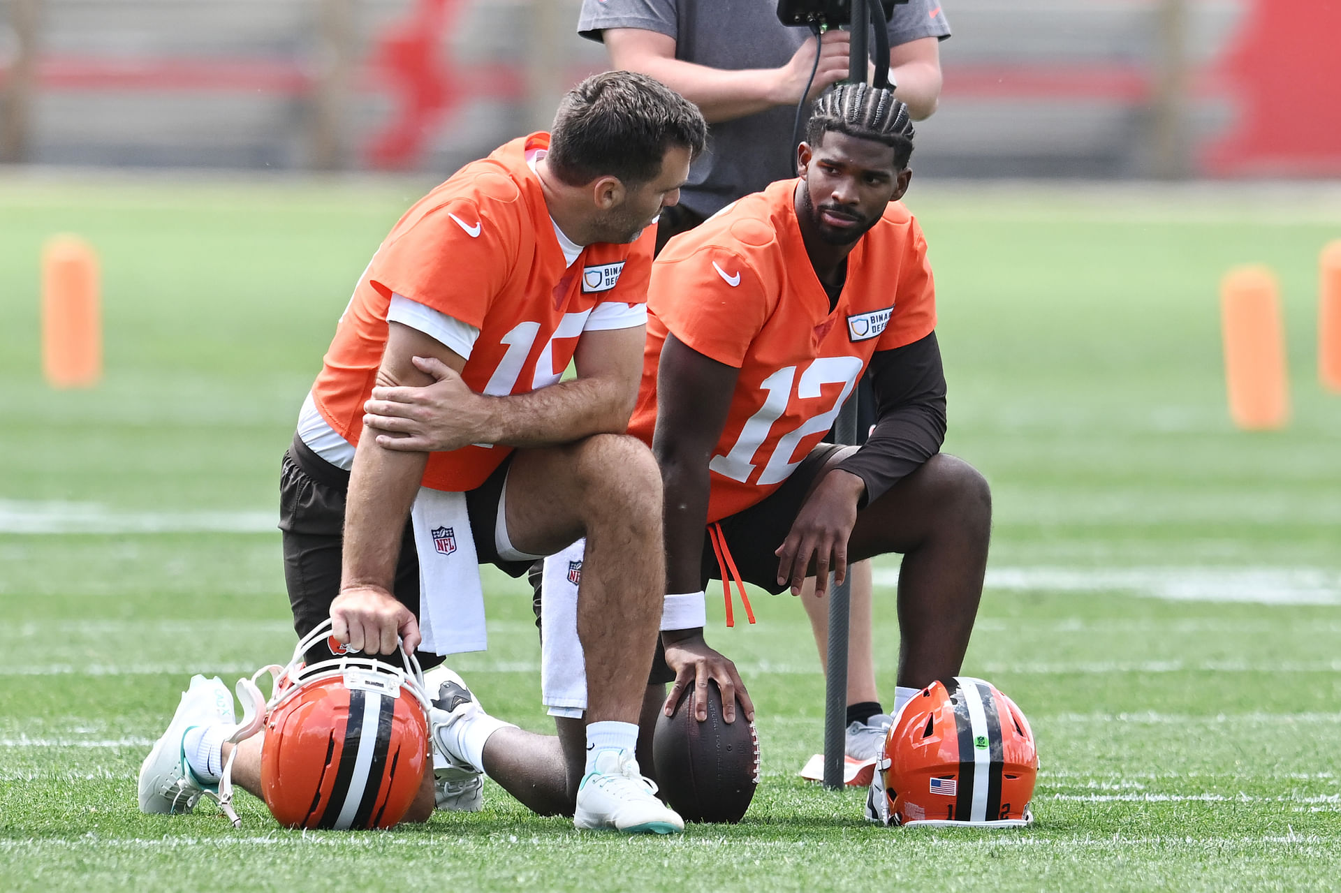 Days after Shedeur Sanders asked Joe Flacco about dance moves, Browns QB calls out NFL stars for TikTok obsession