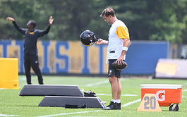 "Pretty sure this is it": Aaron Rodgers reveals retirement timeline ahead of Steelers debut