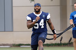 "Every day is hard": Cowboys DE Sam Williams gets 100% real on not settling for backup role under Matt Eberflus
