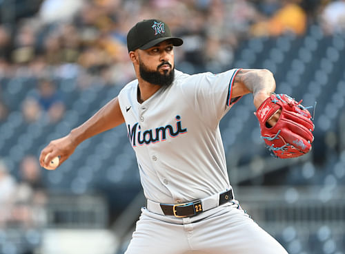 Sandy Alcantara is one of the top MLB pitchers - Source: Imagn