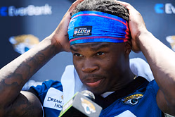 Travis Hunter makes feelings known on low Madden rating of 76 for Jaguars' dual-threat star
