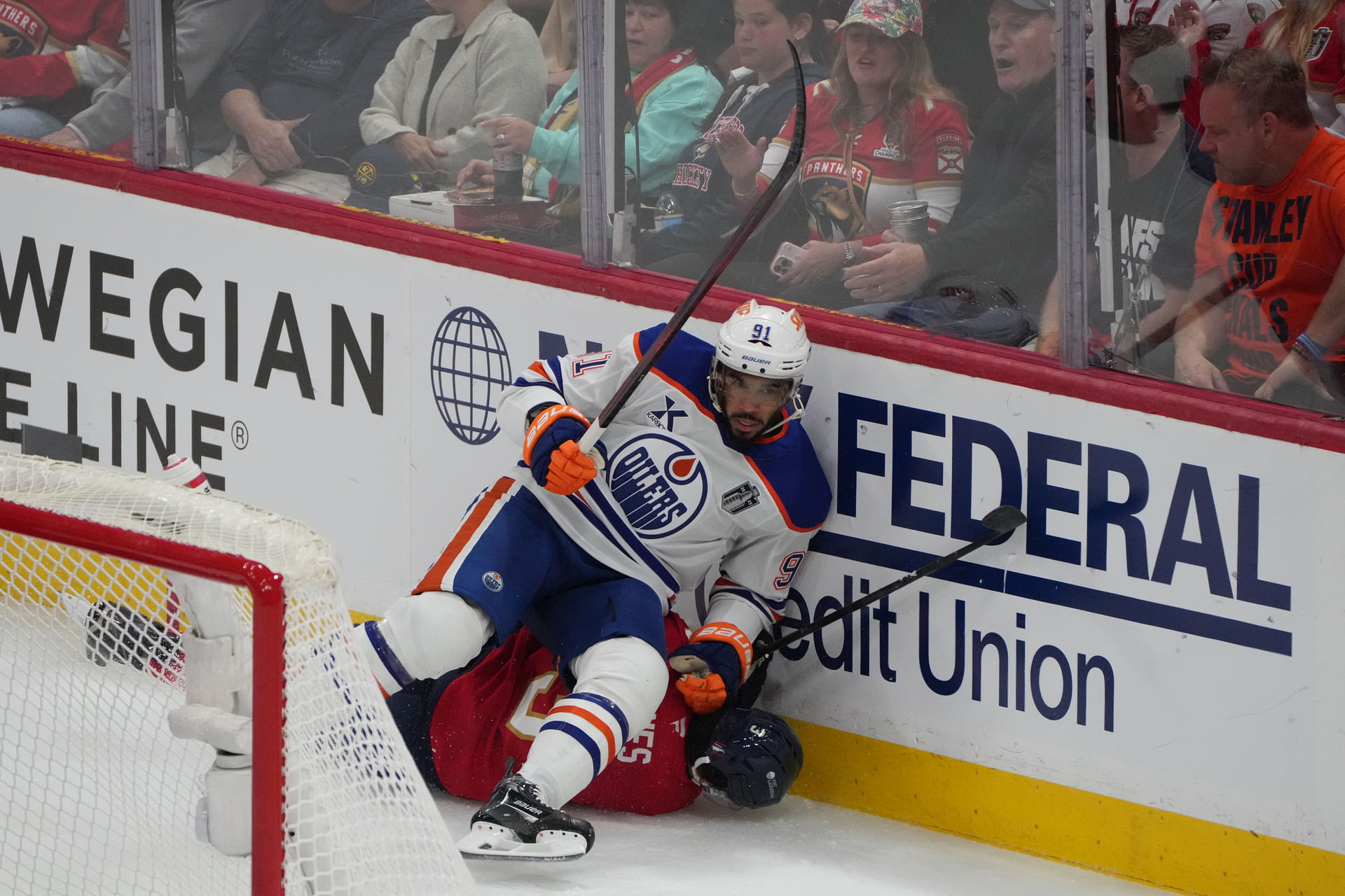Evander Kane scored only once in the Cup final - Source: Imagn