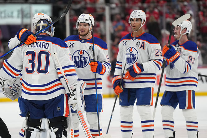 Oilers HC Kris Knoblauch gets real on replacing Stuart Skinner with Calvin Pickard in Stanley Cup Finals Game 5