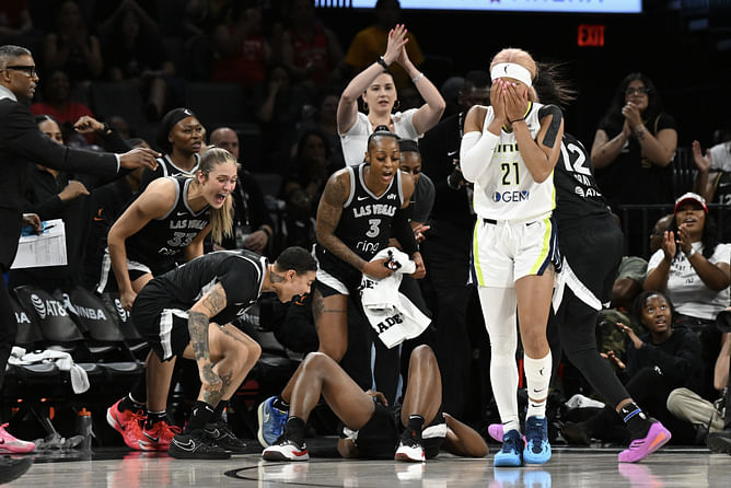 "Mentally crippling DiJonai Carrington": Fans blast Wings coach Chris Koclanes for ignoring her plea to challenge foul in heartbreaking loss