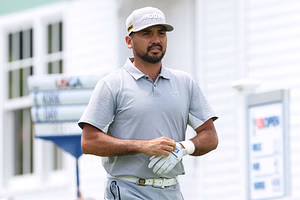 “Gonna get a lot of slack for that” – Jason Day reveals controversial NFL favorites amid fierce team rivalry