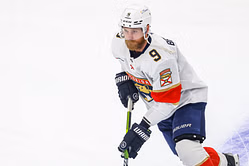 Sam Bennett gets absolutely savage about Panthers' 'dirty' play, channels inner Connor McGregor