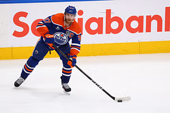 Dejected Connor McDavid doesn't mince words about Oilers' lackluster offense in Stanley Cup Final loss to Panthers