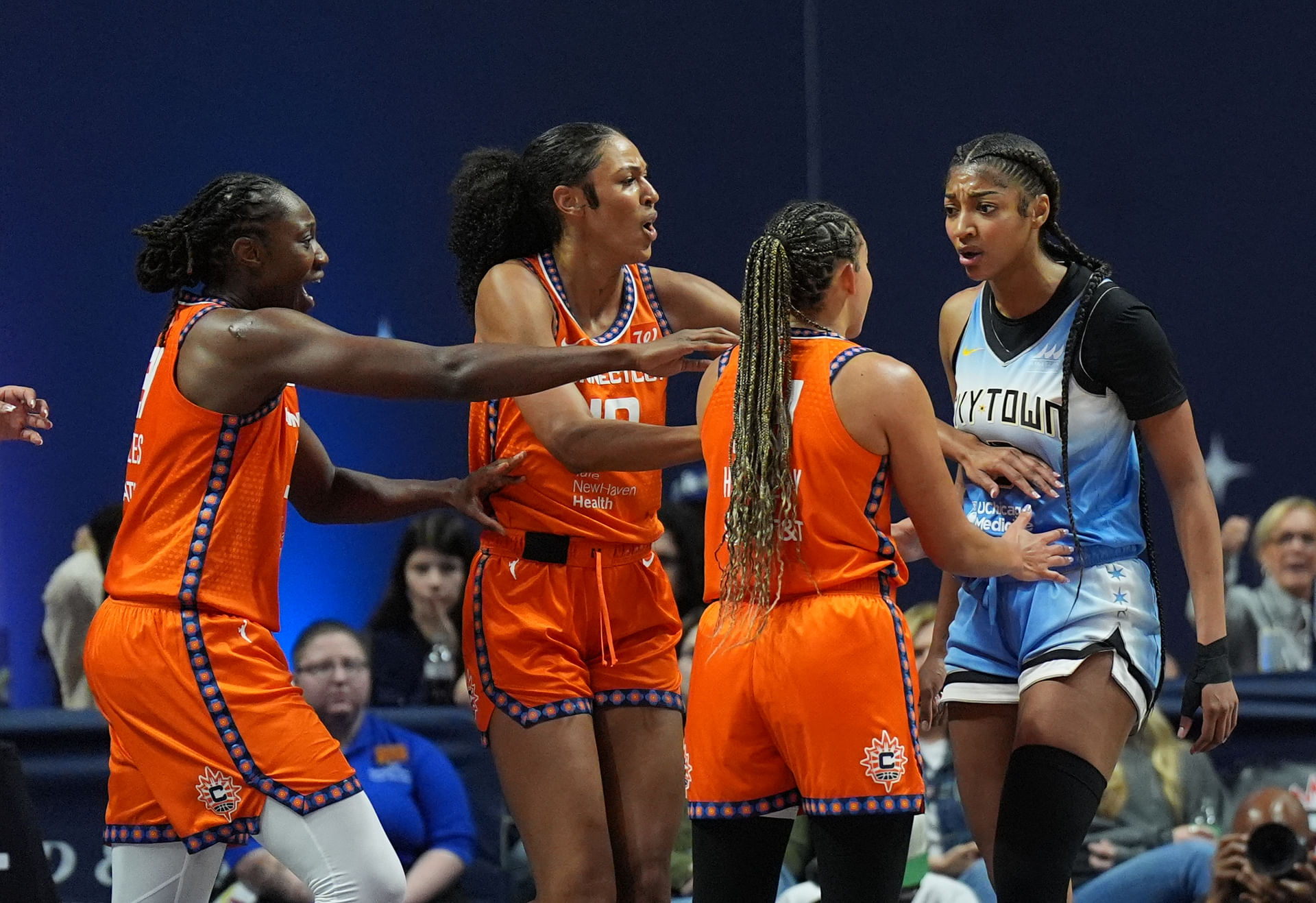 WNBA: Chicago Sky at Connecticut Sun - Source: Imagn