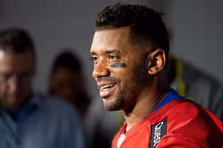 "Repeatedly insulted Russell Wilson" - Giants QB labeled “wuss” in texts as ex-NFLPA president blamed him for spoiling guaranteed contracts push