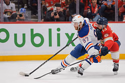 Connor McDavid gets blunt advice from P.K. Subban to consider leaving Oilers after another Stanley Cup Finals loss