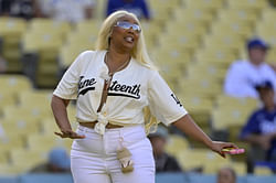 WATCH: Rapper Lizzo steals spotlight with hilarious first pitch to Mookie Betts at Dodgers vs Padres
