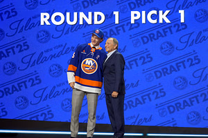 Biggest winners & losers from Day 1 of 2025 NHL draft ft. New York Islanders