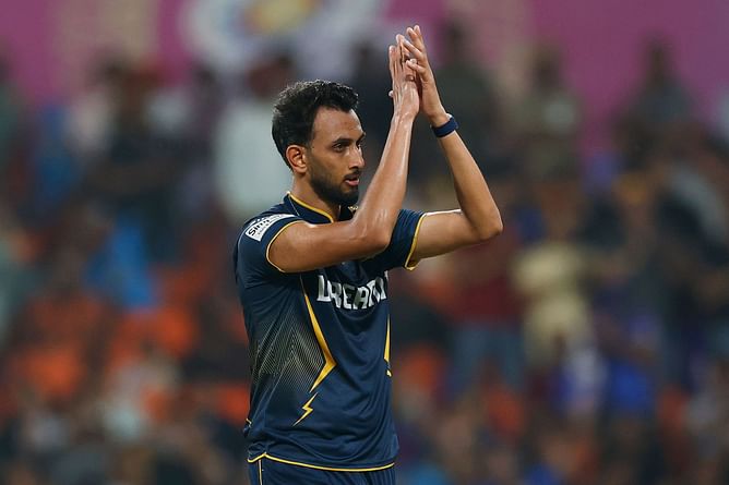 Full list of Purple Cap winners in the IPL ft. Prasidh Krishna