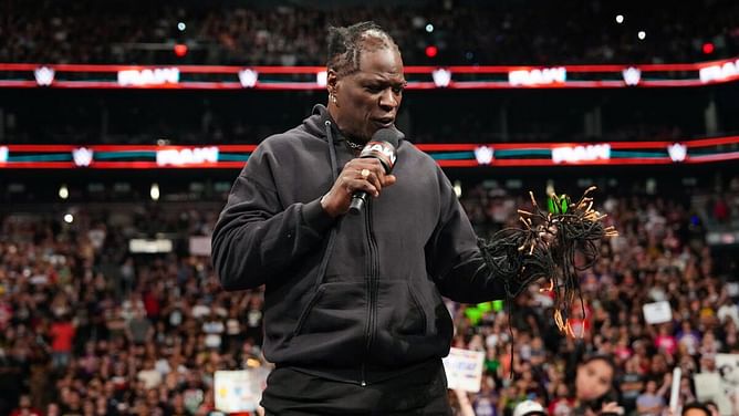 R-Truth's promo ruined his new gimmick, claims WWE veteran (Exclusive)