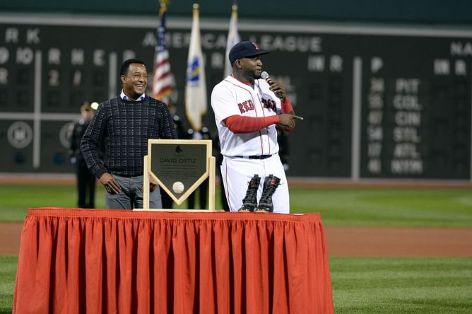 Pedro Martinez calls out fellow Red Sox legend David Ortiz for comments against Rafael Devers: "That was 1st mistake from Big Papi"