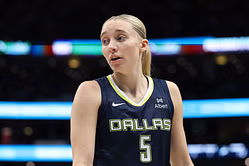 "End of an era": Paige Bueckers sends fans into meltdown with major social media move