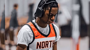 Video: Mic’d up 4-star Amir Jenkins goes off for 20+ points in win for Watson