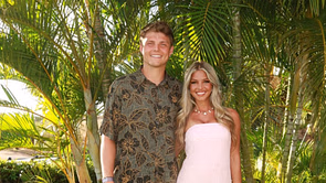 Zach Wilson's fiancée Nicolette drops 1-word compliment for Dolphins QB while flaunting $5,434 Christian Dior bag during rodeo date