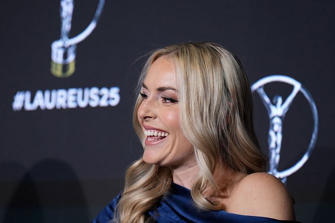 Lindsey Vonn can't stop laughing over Jannik Sinner's shocked reaction to German question at Halle 2025